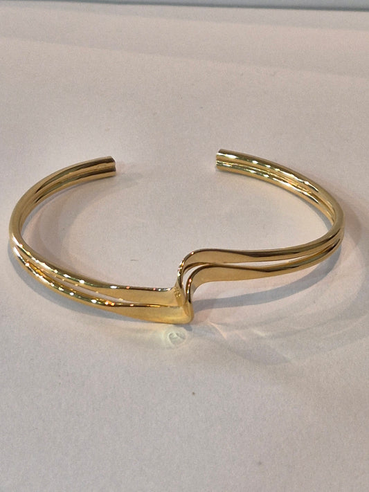 Gold plate double flow bangle