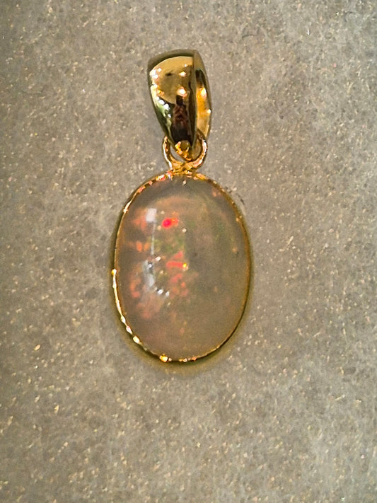 Opal pendant