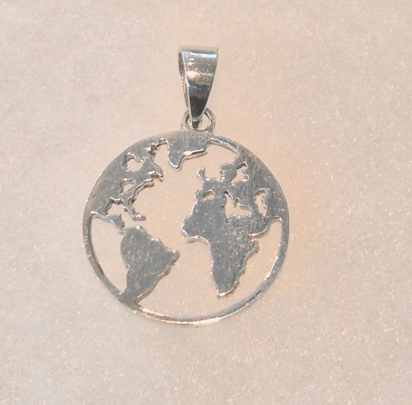 World pendant