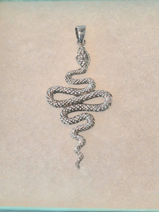 Snake pendant