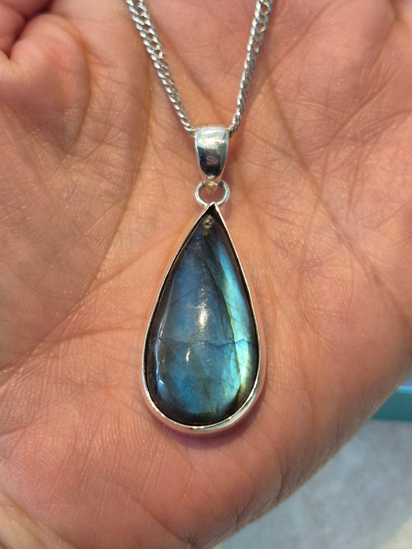 Labradorite pendant