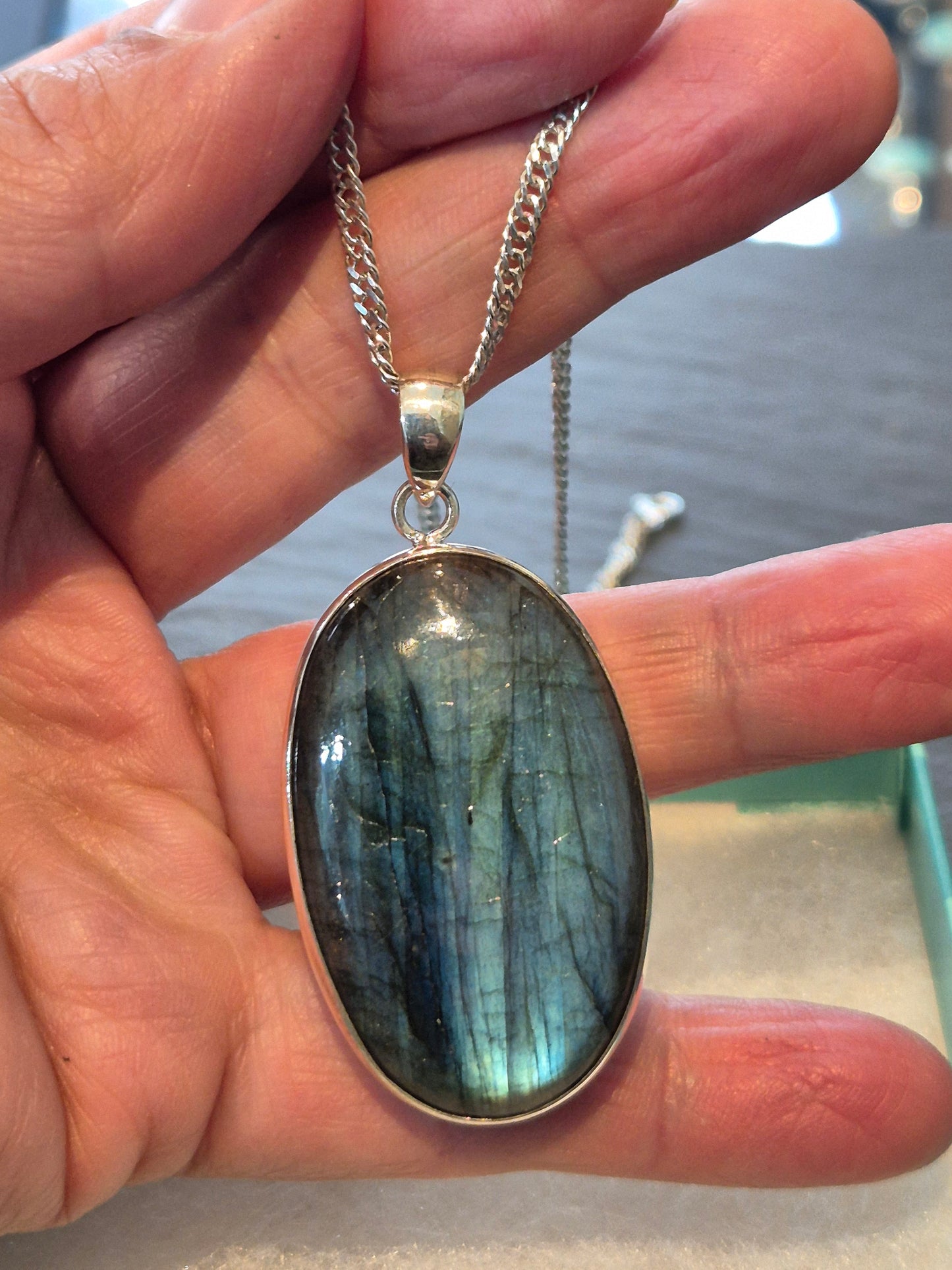 Labradorite pendant