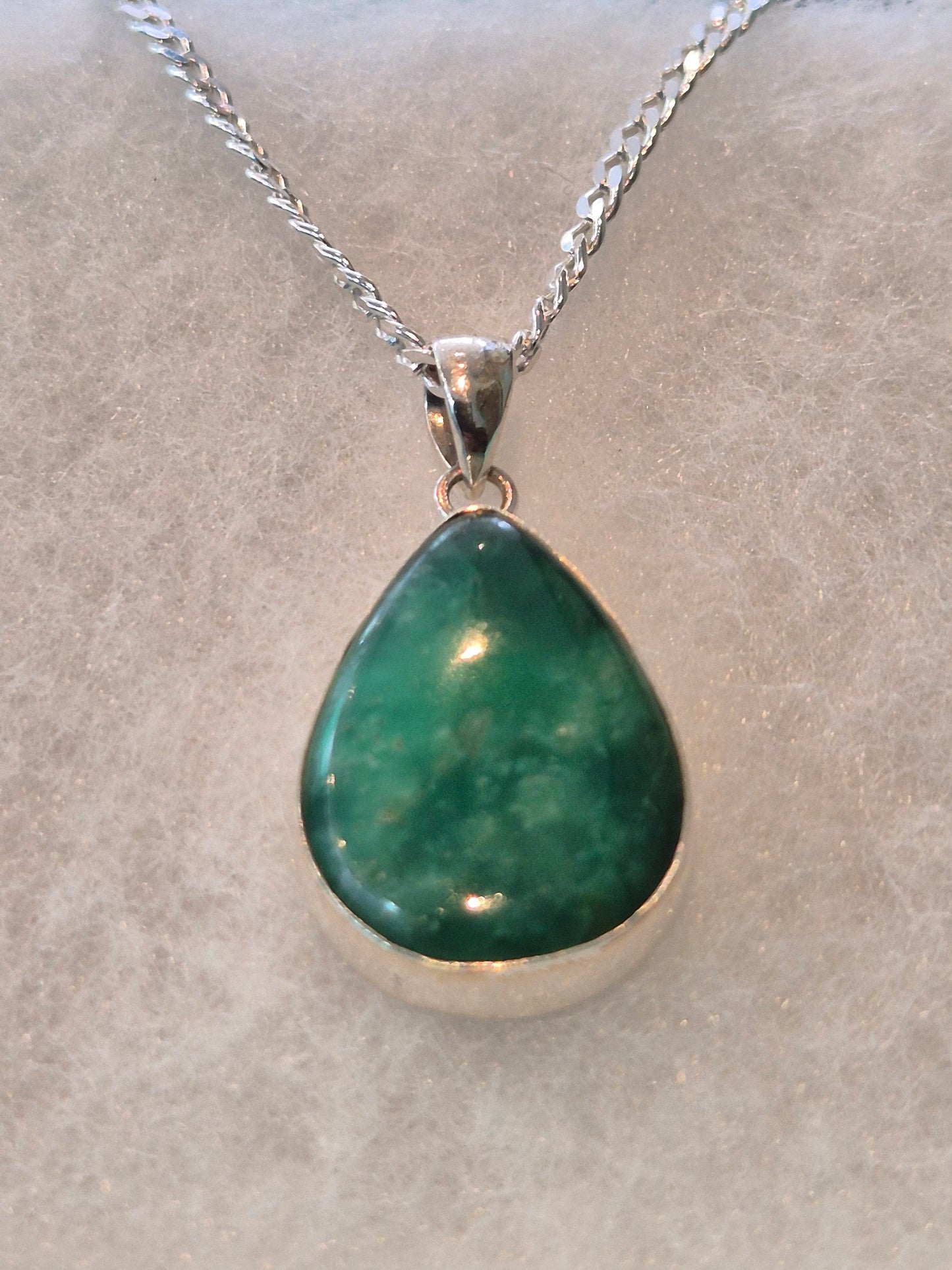 Chrysoprase pendant