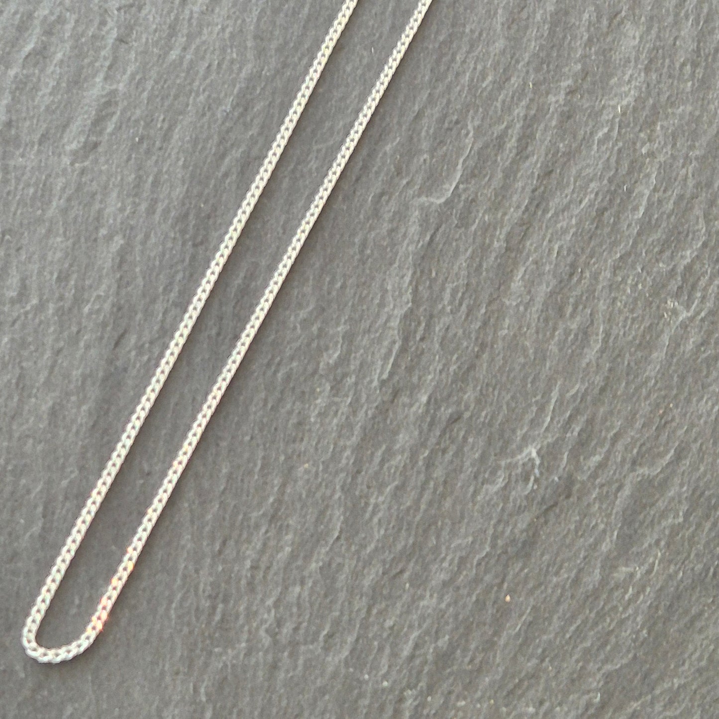 Curb link chain